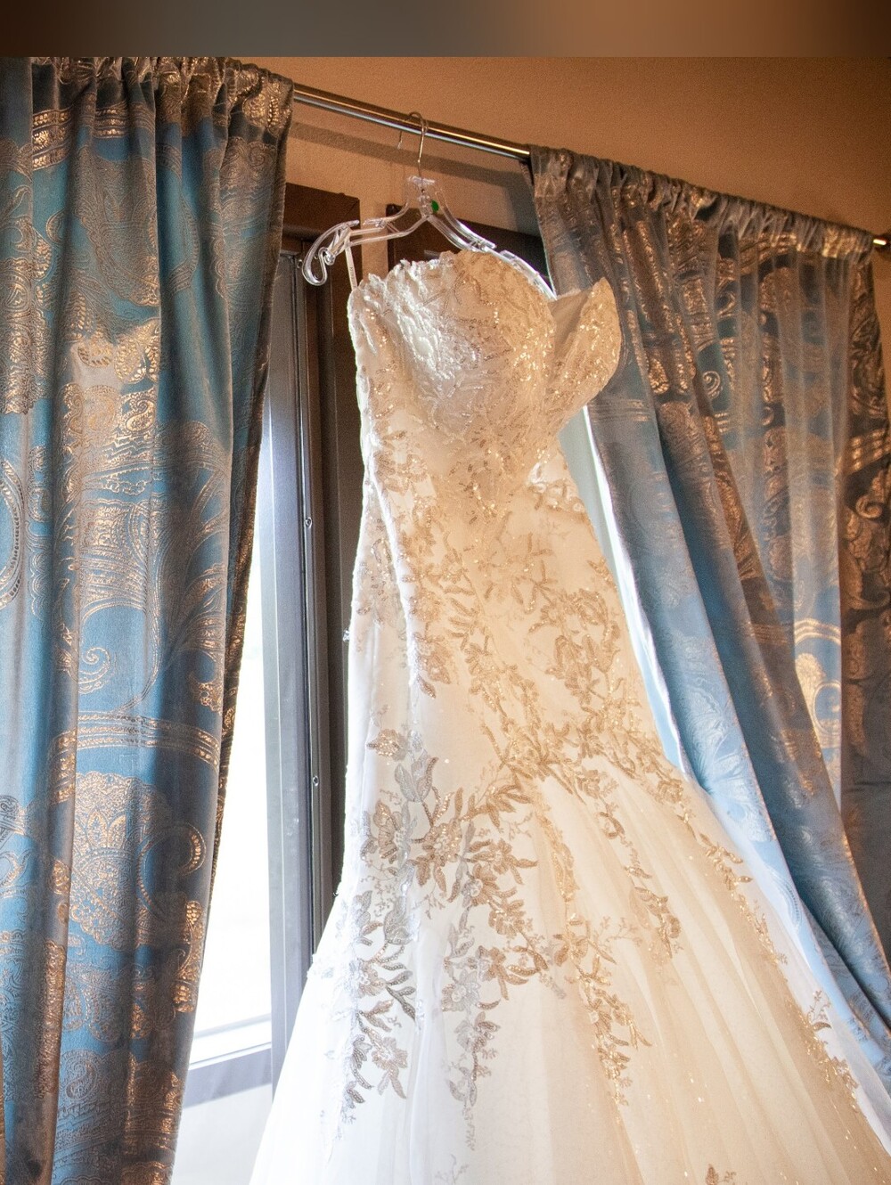Lace Mermaid Wedding Dress in White